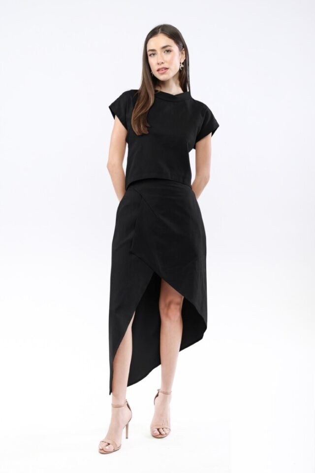 Short Sleeve Stand Collar Top
