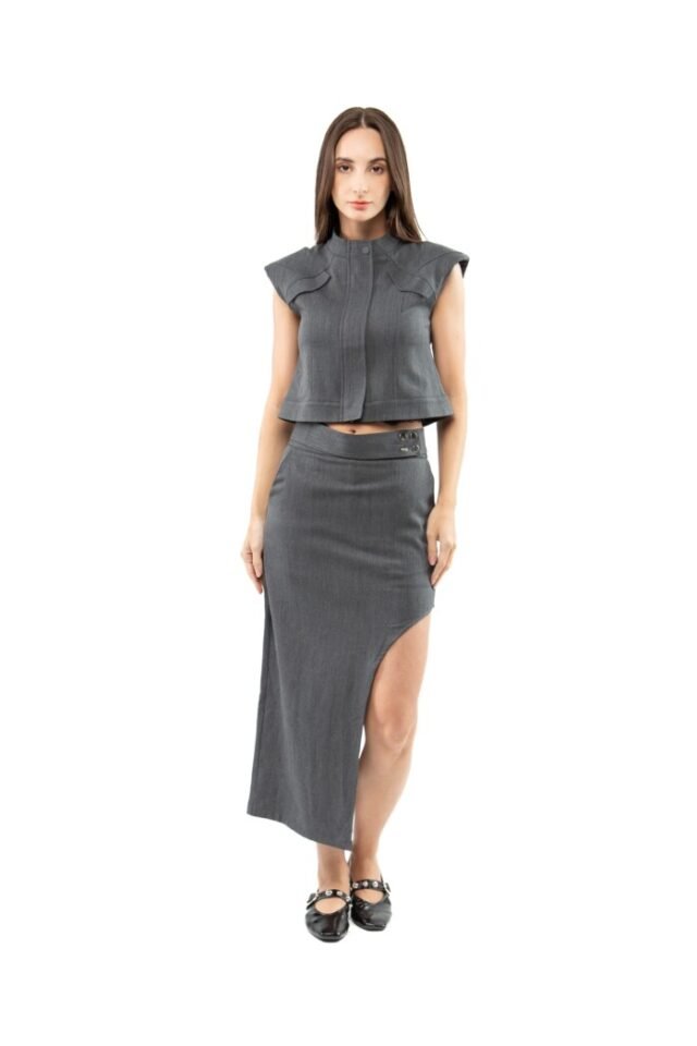Chic High-Slit Skirt