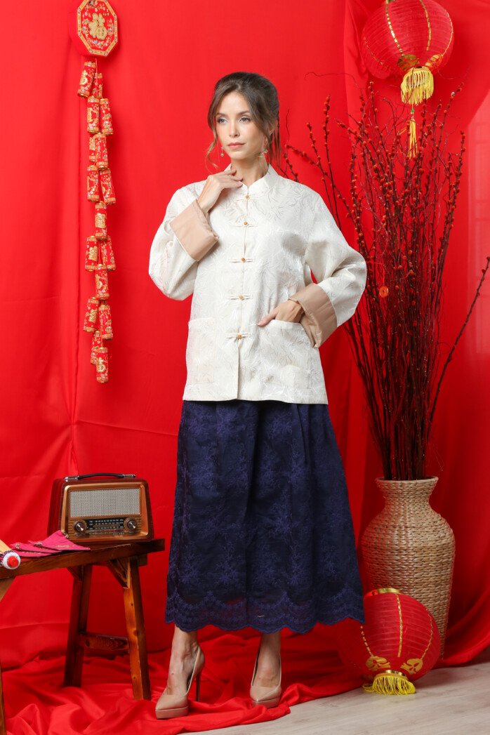 Heritage Mandarin Blouse - Image 3