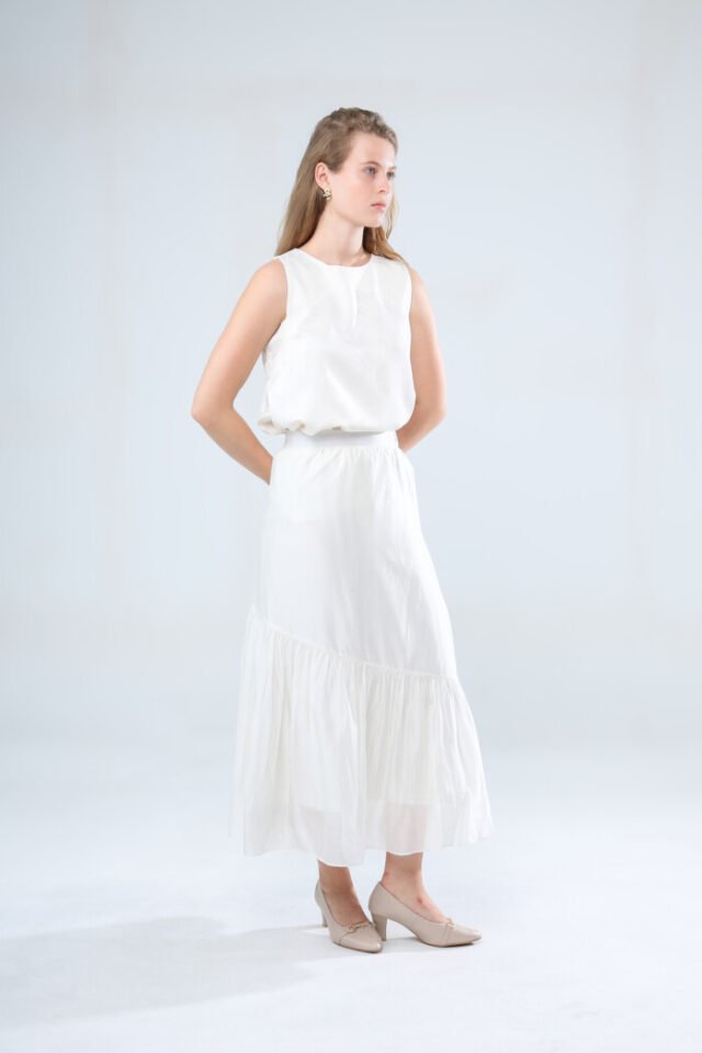 Elegant Maxi Skirt - Image 7