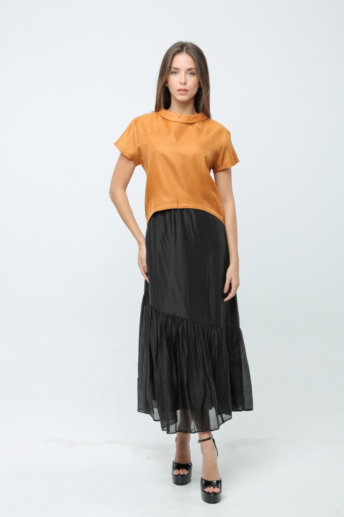 Elegant Short Sleeves Satin Blouse - Image 4