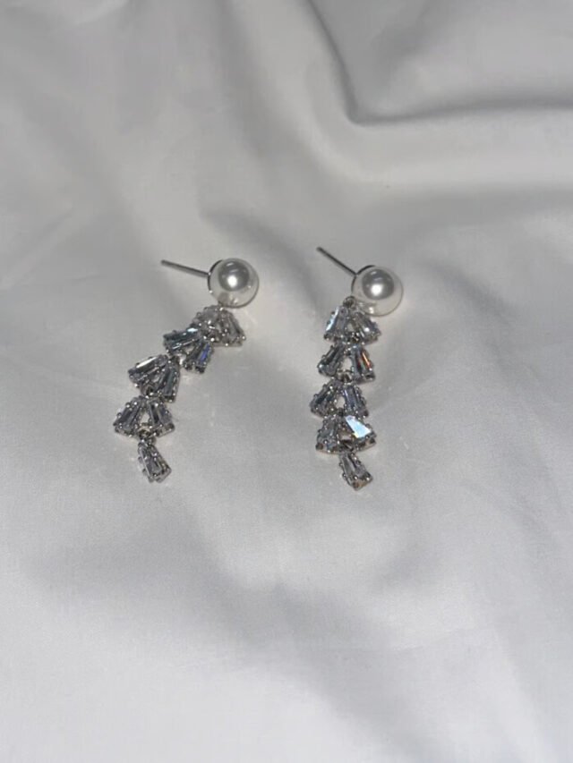 Crystal and Pearl Drop Earrings