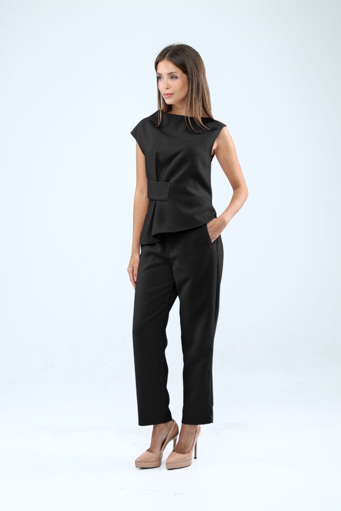 Eve Brand Ladies Asymmetrical Pleat Top - Image 3